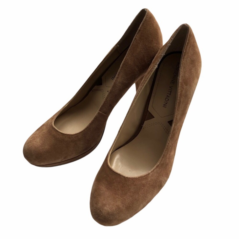 Adrienne Vittadini brown suede heels